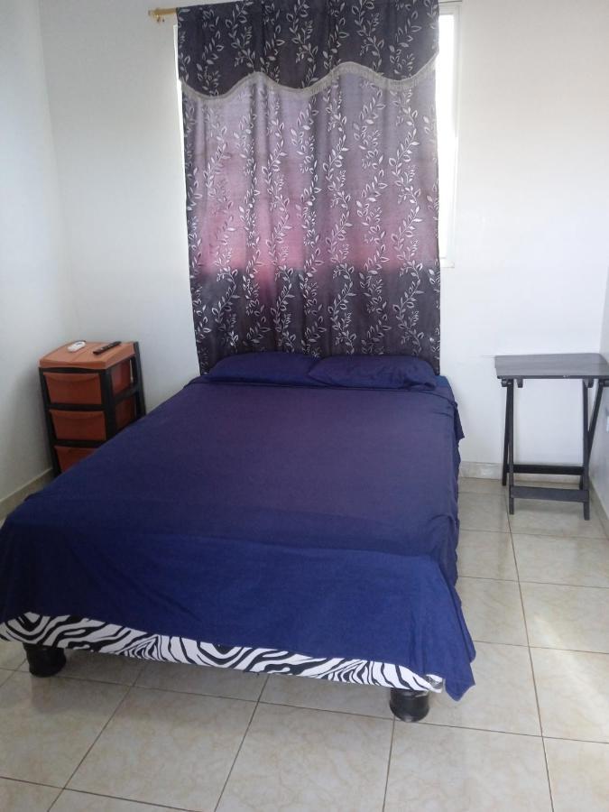 مانتا Hostal Playa Imperial المظهر الخارجي الصورة